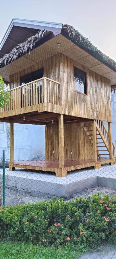 Brigitte'S Rental House Dauin Exterior photo