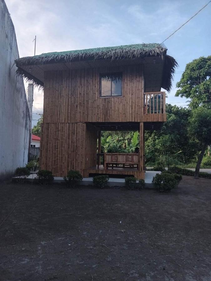 Brigitte'S Rental House Dauin Exterior photo